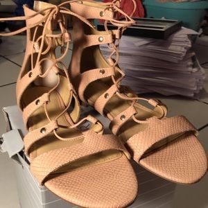 Ivanka Trump Gladiator light Peach Sandals